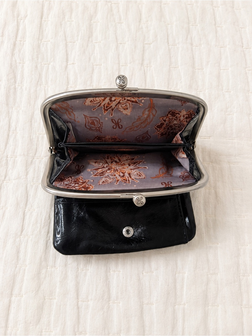 NWOT HOBO International Leather Kiss-Lock Wallet - Picture 3 of 5